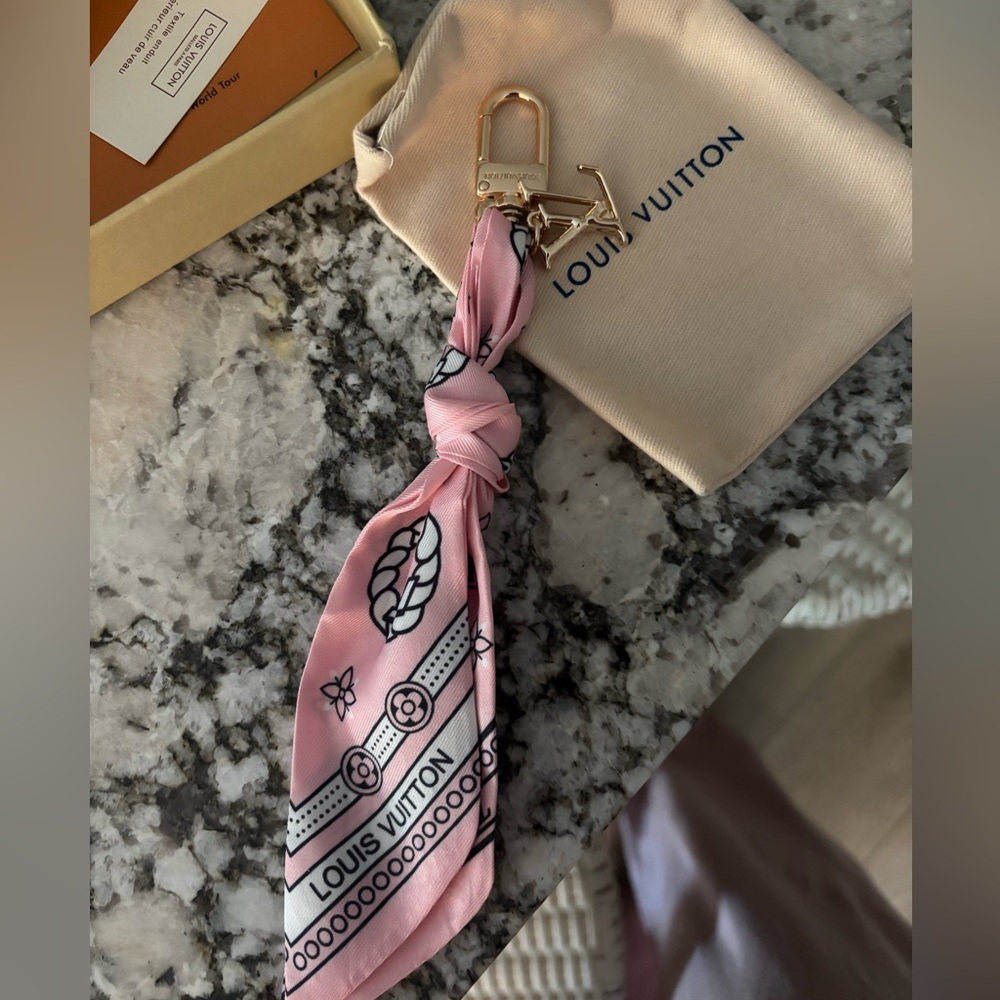 Purse scarf keychain